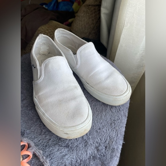 White Vans - Picture 2 of 7